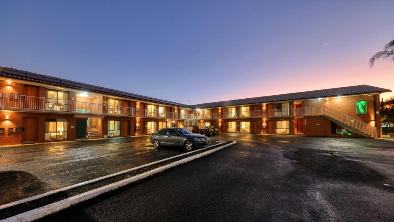 The Palms Dubbo 모텔 외부 사진