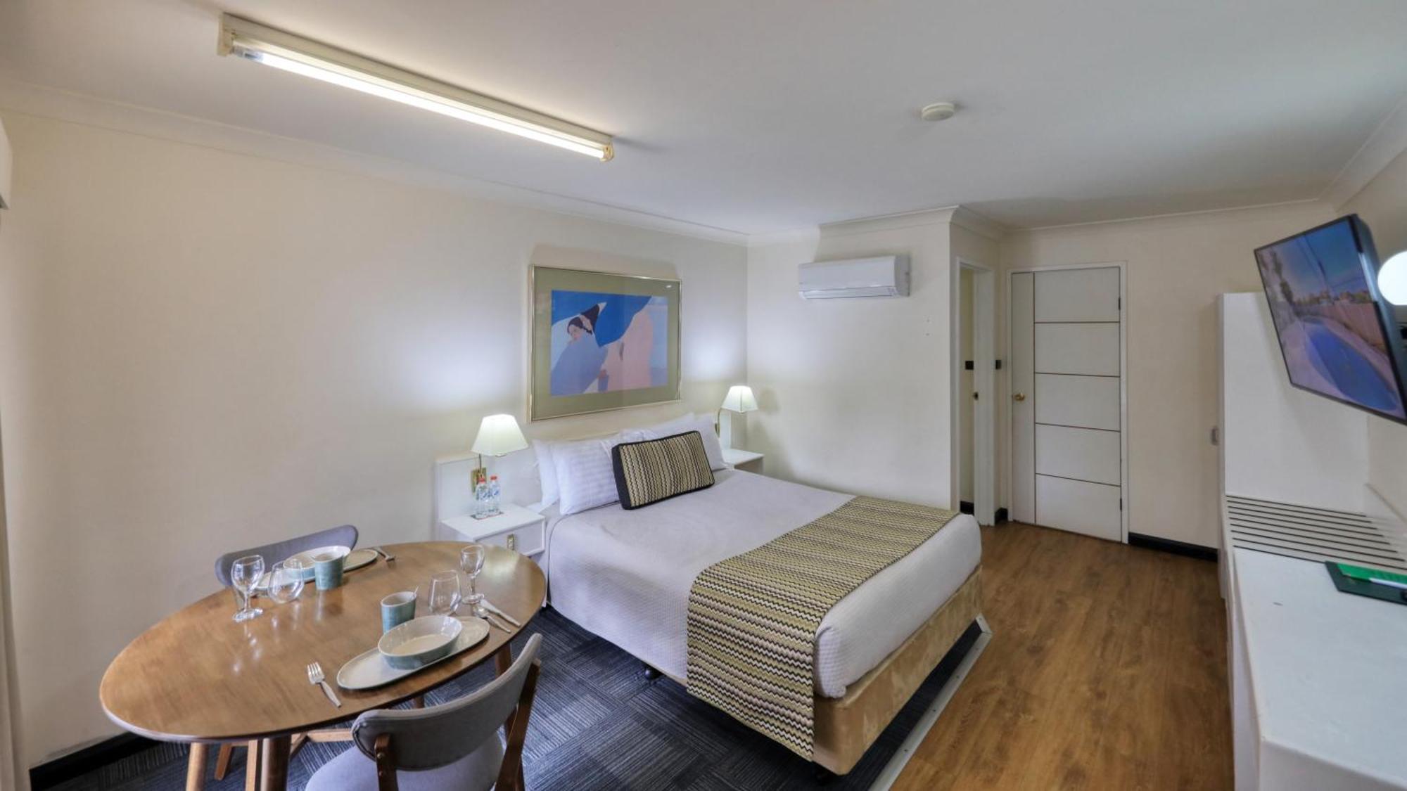 The Palms Dubbo 모텔 객실 사진