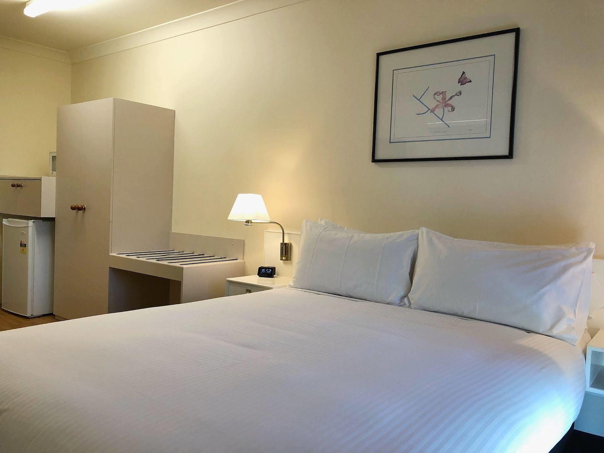 The Palms Dubbo 모텔 외부 사진