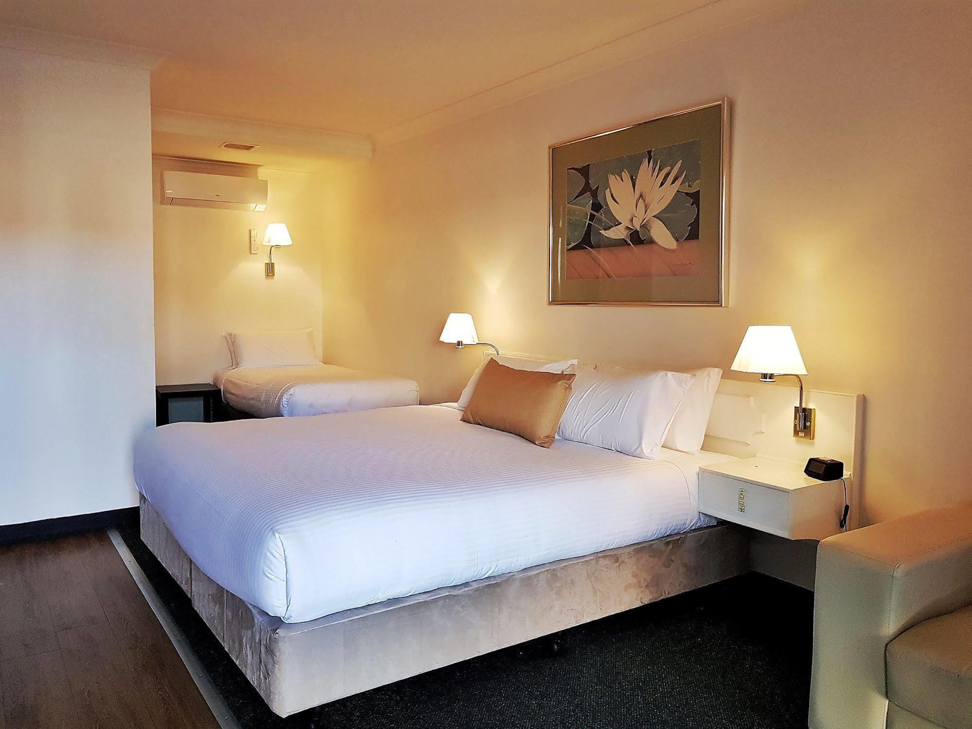 The Palms Dubbo 모텔 외부 사진